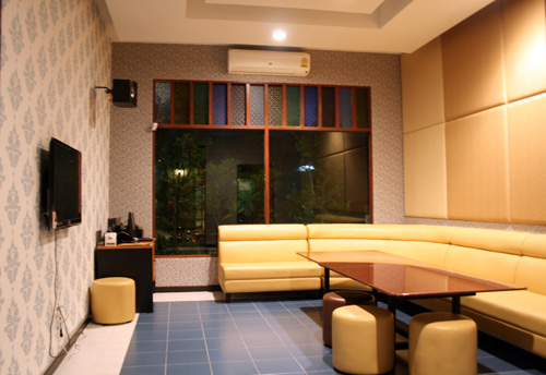 VIP Room 5