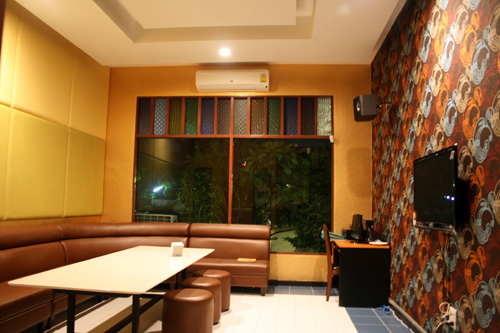 VIP Room 8